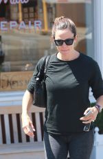 JENNIFER GARNER Leaves Malibu Country Mart in Brentwood 07/24/2019