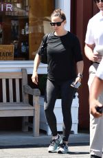 JENNIFER GARNER Leaves Malibu Country Mart in Brentwood 07/24/2019