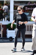 JENNIFER GARNER Leaves Malibu Country Mart in Brentwood 07/24/2019