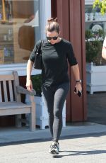 JENNIFER GARNER Leaves Malibu Country Mart in Brentwood 07/24/2019
