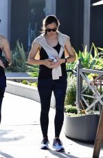JENNIFER GARNER Out and About in Los Angeles 07/13/2019