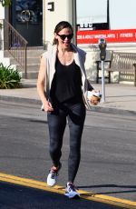 JENNIFER GARNER Out and About in Los Angeles 07/13/2019