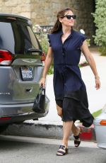 JENNIFER GARNER Out and About in Los Angeles 07/21/2019