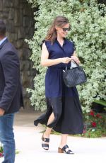 JENNIFER GARNER Out and About in Los Angeles 07/21/2019