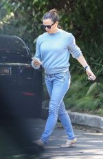 JENNIFER GARNER Out and About in Pacific Palisades 07/12/2019