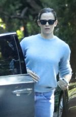 JENNIFER GARNER Out and About in Pacific Palisades 07/12/2019