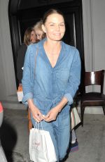 JENNIFER MORRISON at Craig
