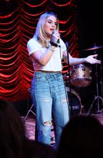 JOANNA JOJO LEVESQUE at Grammy Camp Guest Artist Masterclass at USC Thornton School of Music in Los Angeles 07/26/2019