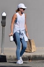 KATHERINE SCHWARTZENEGGER Heading to Yoga Class in Brentwood 07/26/2019