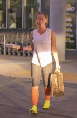 KENDRA WILKINSON Out Shopping in Los Angeles 07/28/2019