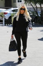 KHLOE KARDASHIAN Heading to a Dentist in Los Angeles 07/30/2019
