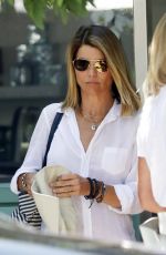 LORI LOUGHLIN Shopping at Bristol Farms in Los Angeles 07/15/2019
