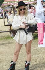 LOTTIE MOSS at 2019 Glastonbury Festival in Somerset 07/01/2019