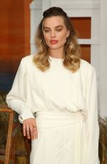 MARGOT ROBBIE at Once Upon a Time in Hollywood Photocall in Beverly Hills 07/11/2019