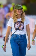 MARGOT ROBBIR at Celine Dion