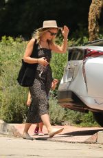 OLIVIA WILDE Shopping at Whole Foods in Los Angeles 07/17/2019