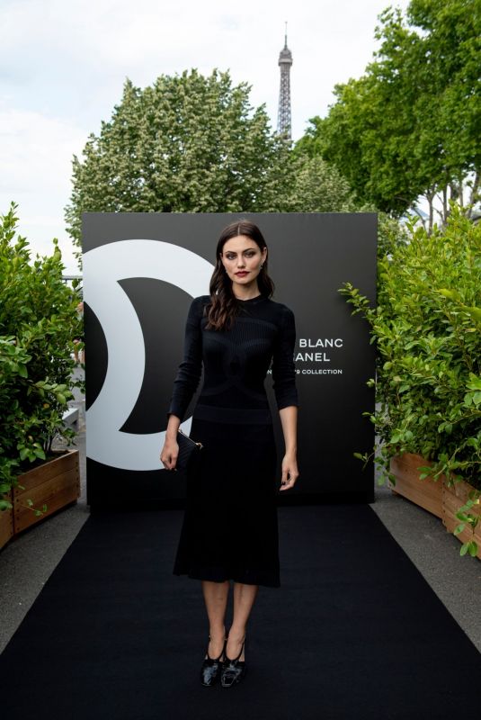 PHOEBE TONKIN at Noir et Blanc de Chanel Fall/Winter 2019 Makeup Collection Launch at Yachts de Paris 07/11/2019