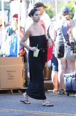 ROSELYN SANCHEZ Shopping at Farmers Market in Studio City 07/28/2019
