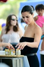 ROSELYN SANCHEZ Shopping at Farmers Market in Studio City 07/28/2019