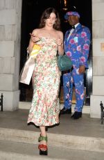 SAI BENNETT Leaves Annabel