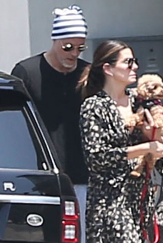 SANDRA BULLOCK and Bryan Randall Out with Their Dog in Los Angeles 07/08/2019
