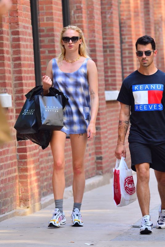 SOPHIE TURNER and Joe Jonas Out Shopping in New York 07/29/2019