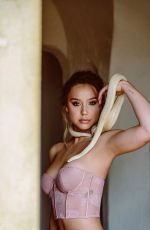 ALEXIS REN for Modeliste Magazine, August 2019