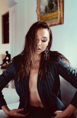 ALEXIS REN for Modeliste Magazine, August 2019
