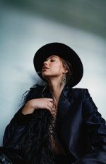 ALEXIS REN for Modeliste Magazine, August 2019