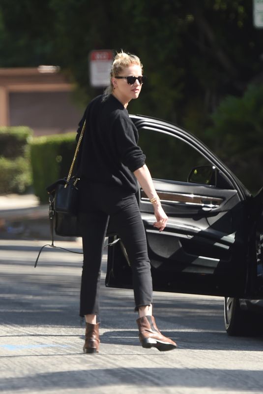 AMBER HEARD Out with Her Dog in Los Angeles 08/07/2019