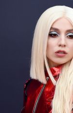 AVA MAX at 2019 MTV Video Music Awards in Newark 08/26/2019