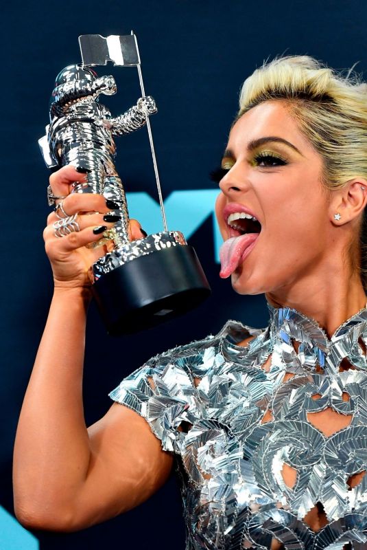BEBE REXHA at 2019 MTV Video Music Awards in Newark 08/26/2019