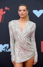 BREGJE HEINEN at 2019 MTV Video Music Awards in Newark 08/26/2019