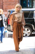 CATE BLANCHETT Arrives at Build Studio in New York 08/12/2019