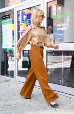 CATE BLANCHETT Arrives at Build Studio in New York 08/12/2019