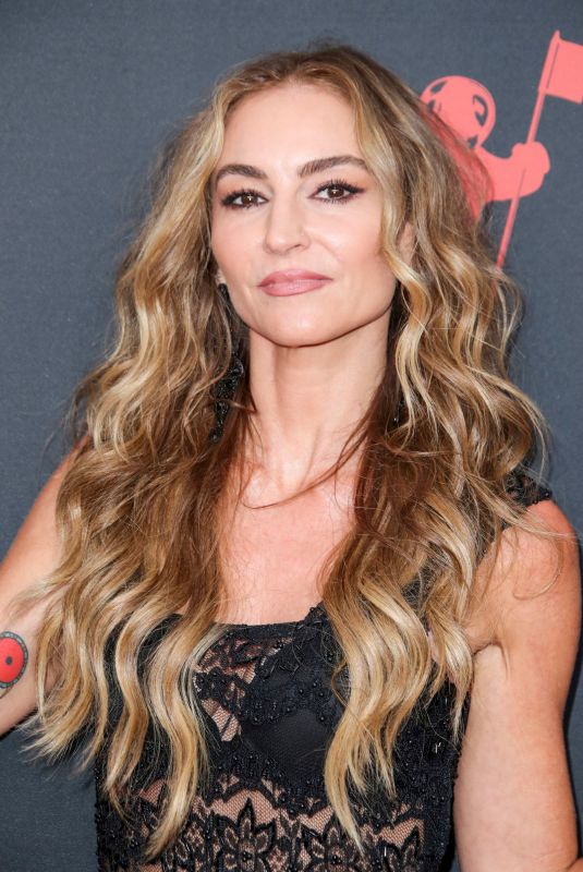 DREA DE MATTEO at 2019 MTV Video Music Awards in Newark 08/26/2019