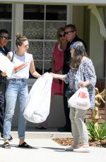 ELISABETH OLSEN Ddealing with Police Where Her Mother is Present in Studio City 08/09/2019