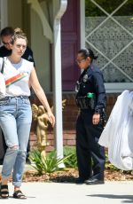 ELISABETH OLSEN Ddealing with Police Where Her Mother is Present in Studio City 08/09/2019