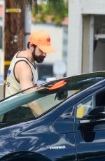 ELIZABETH OLSEN and Robbie Arnett Out for Coffee in Studio City 08/07/2019