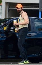 ELIZABETH OLSEN and Robbie Arnett Out for Coffee in Studio City 08/07/2019