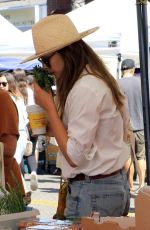 ELIZABETH OLSEN in Denim SHorts Shopping at Farmers Market in Studio City 08/11/2019
