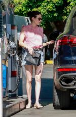EMMA ROBERTS at a Gas Station in Los Feliz 08/23/2019