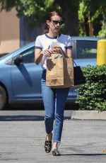 EMMA ROBERTS Picks Lunch To-go Out in Los Feliz 08/05/2019