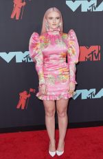 GRACE CHATTO at 2019 MTV Video Music Awards in Newark 08/26/2019