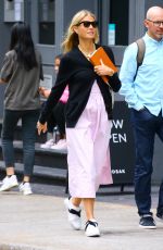 GWYNETH PALTROW Out in New York 08/27/2019