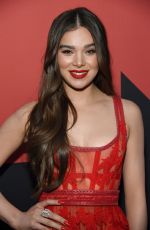 HAILEE STEINFELD at 2019 MTV Video Music Awards in Newark 08/26/2019