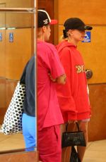 HAILEY and Justin BIEBER Arrives at a Medical Building in Beverly Hills 08/23/2019