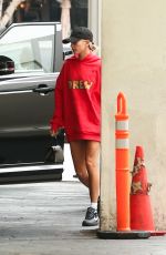HAILEY and Justin BIEBER Arrives at a Medical Building in Beverly Hills 08/23/2019