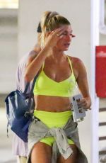 HAILEY and Justin BIEBER Leaves a Yoga Class in Beverly Hills 08/03/2019