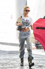 HAILEY and Justin BIEBER Out and About in Los Angeles 08/29/2019